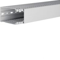 HA7100060 - Slotted panel trunking halogenfree HA7 100x60mm light grey