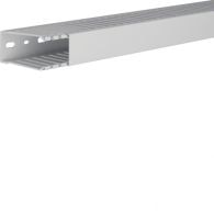 HNG7503707035B - Slotted panel trunking cover PPO HNG 75x37mm light grey