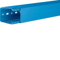 BA780060BL - Slotted panel trunking made of PVC BA7 80x60mm blue