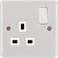 WPSS81W - 1 Gang Double Pole Switched Socket White